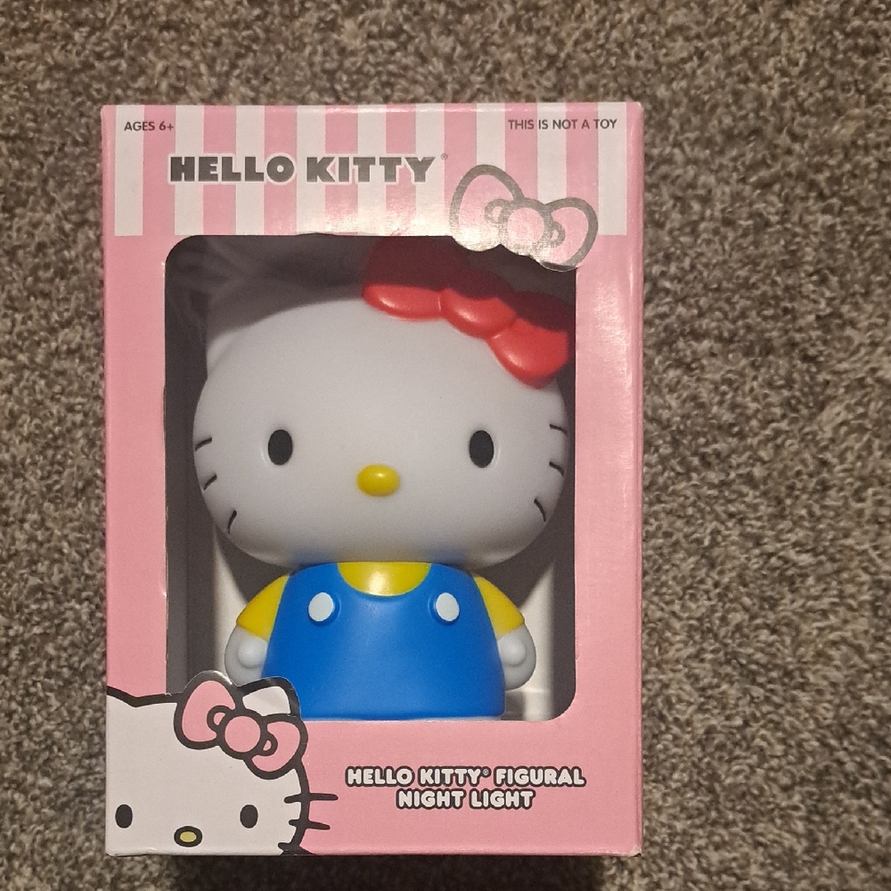 Hello Kitty Figural Night Light